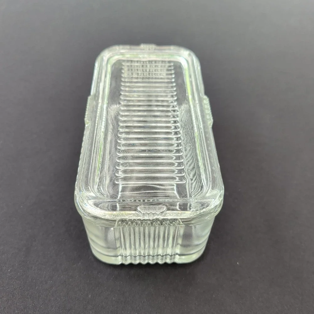 Vintage Clear Glass Ribbed Covered Rectangular Refrigerator Dish FLAWS